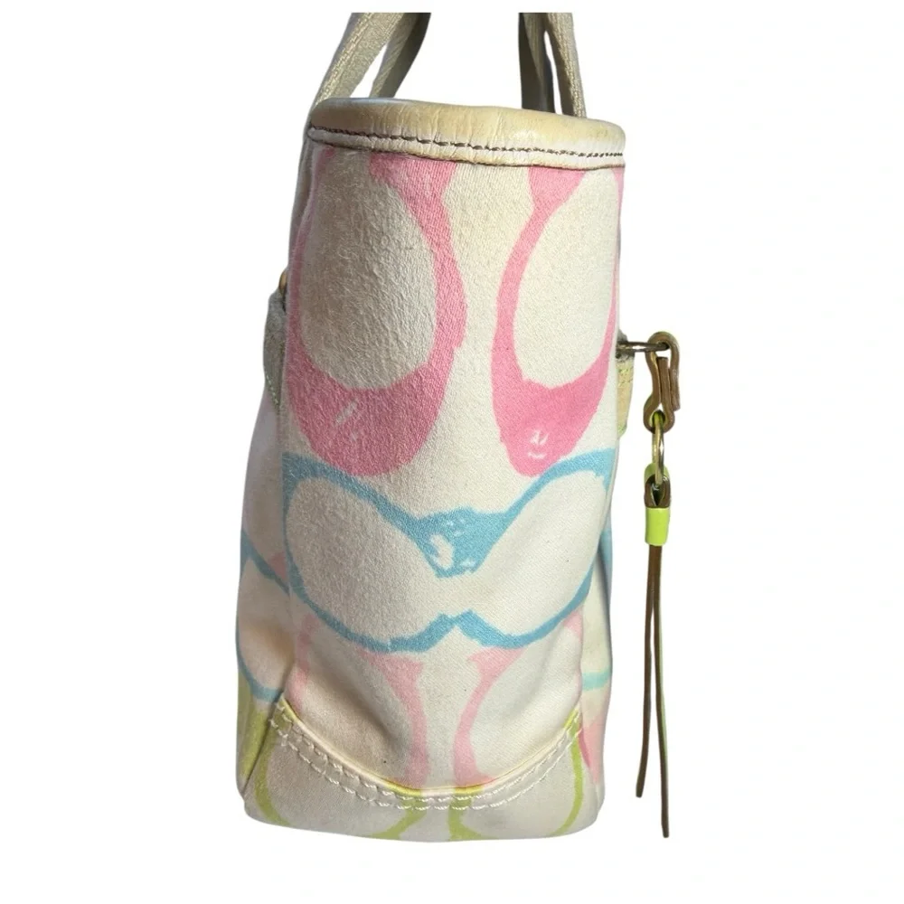 Coach scribble mini tote - Picture 5 of 15